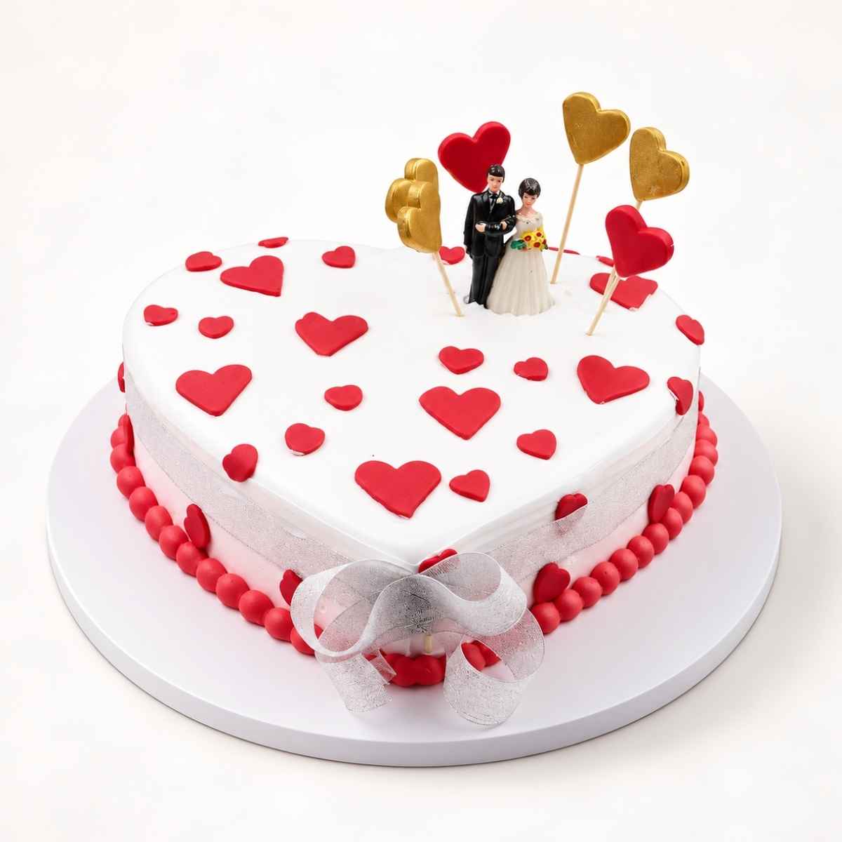 Romantic Heart Couple Cake